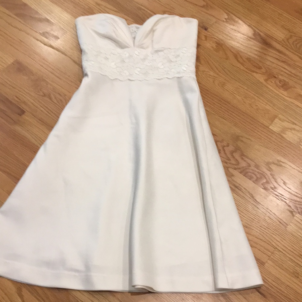 White House Black market size 2 dress